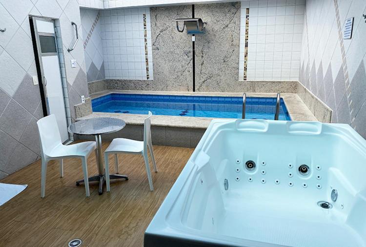 Motel 2000 Гуарульос Екстериор снимка