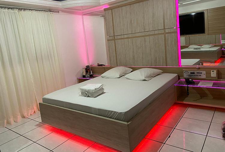 Motel 2000 Гуарульос Стая снимка